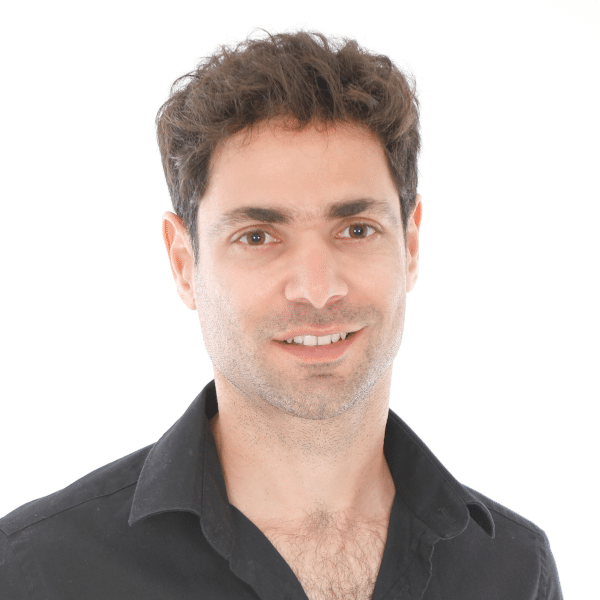 נועם